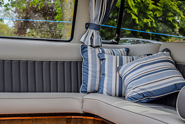 Meubelstoffeerderij de Valk - Camper & caravan stofferingen